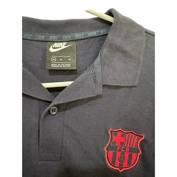 Nike Blue FC Barcelona Official Short Sleeve Polo Shirt Size Medium - Picture 2 of 3